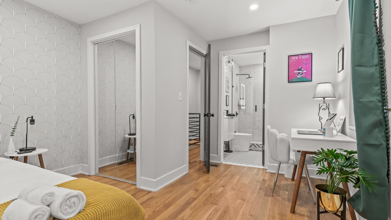 Photo of Others in Passyunk Square