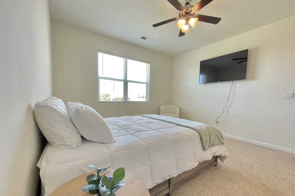 Photo of Bedroom in Farmington