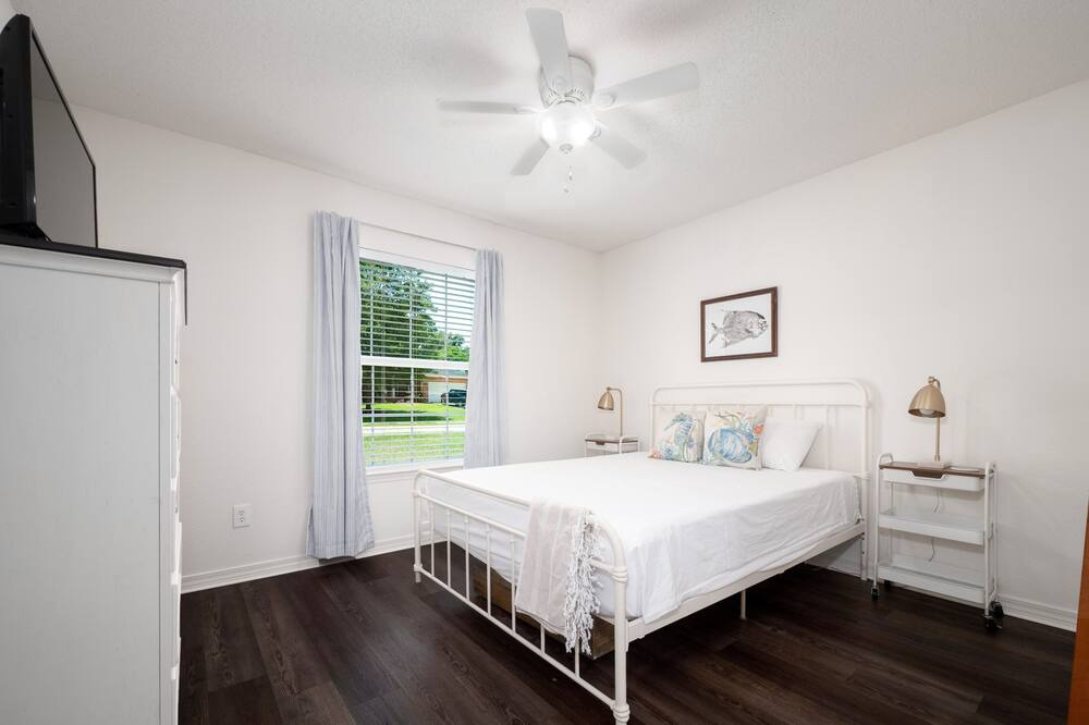 Photo of Bedroom in Spanish Fort