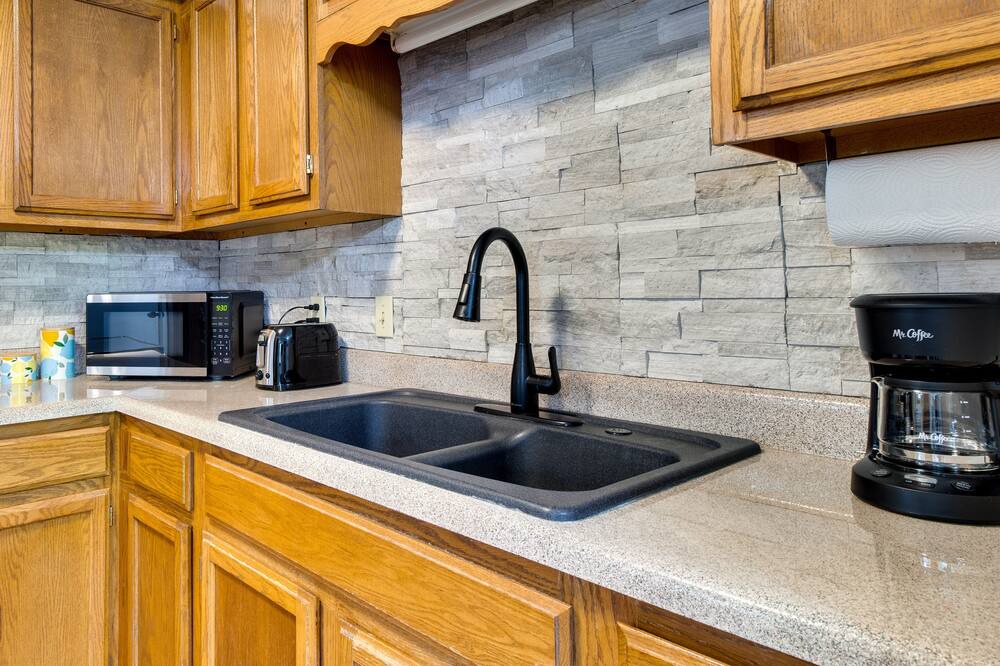 Photo of Kitchen in Eminence
