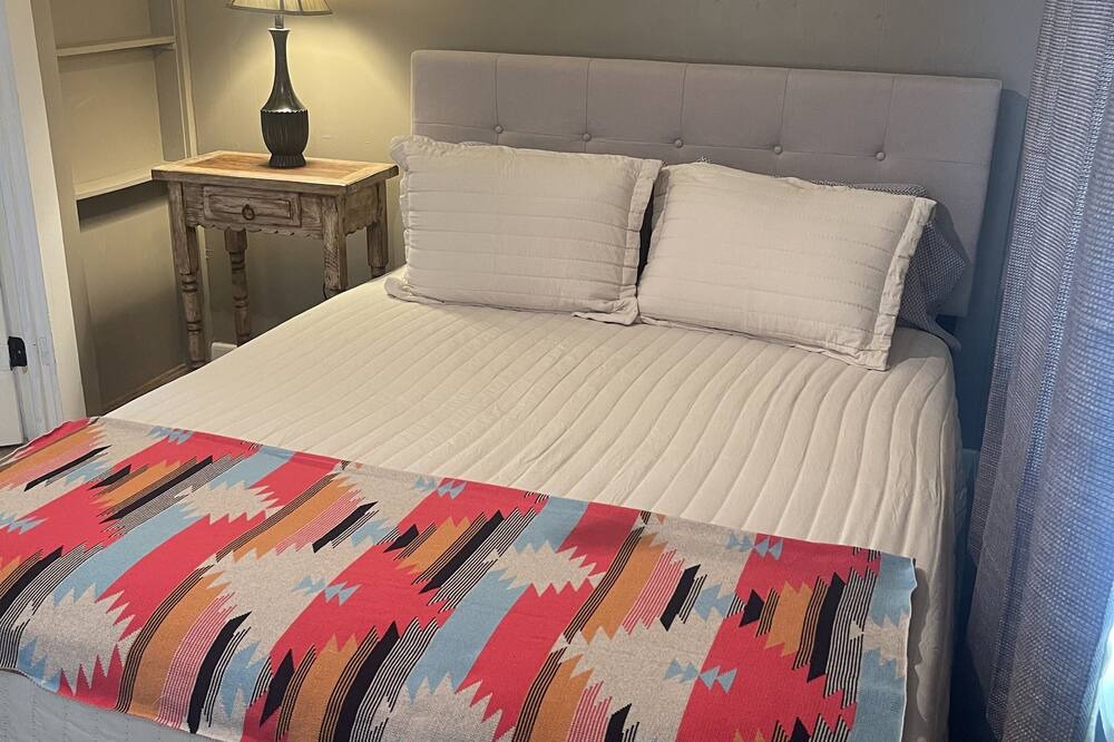 Photo of Bedroom in Fort Sumner