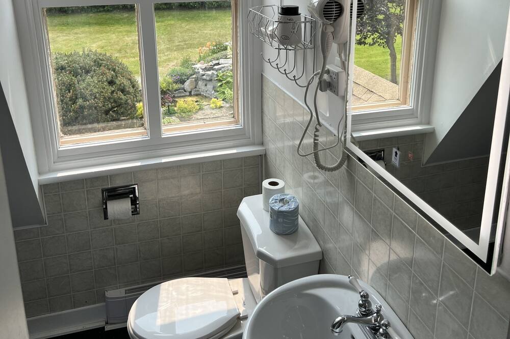 Photo of Bathroom in Pointe-au-Pic