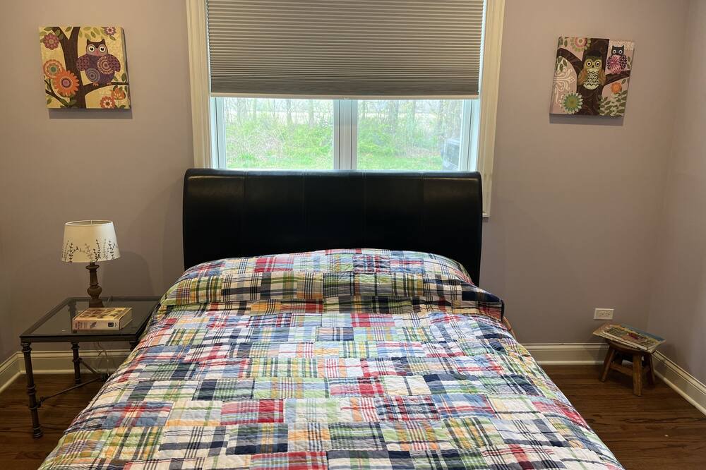 Photo of Bedroom in Dowagiac