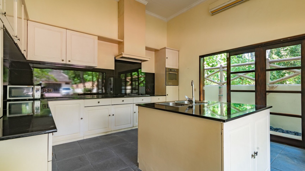 Photo of Kitchen in Bukti