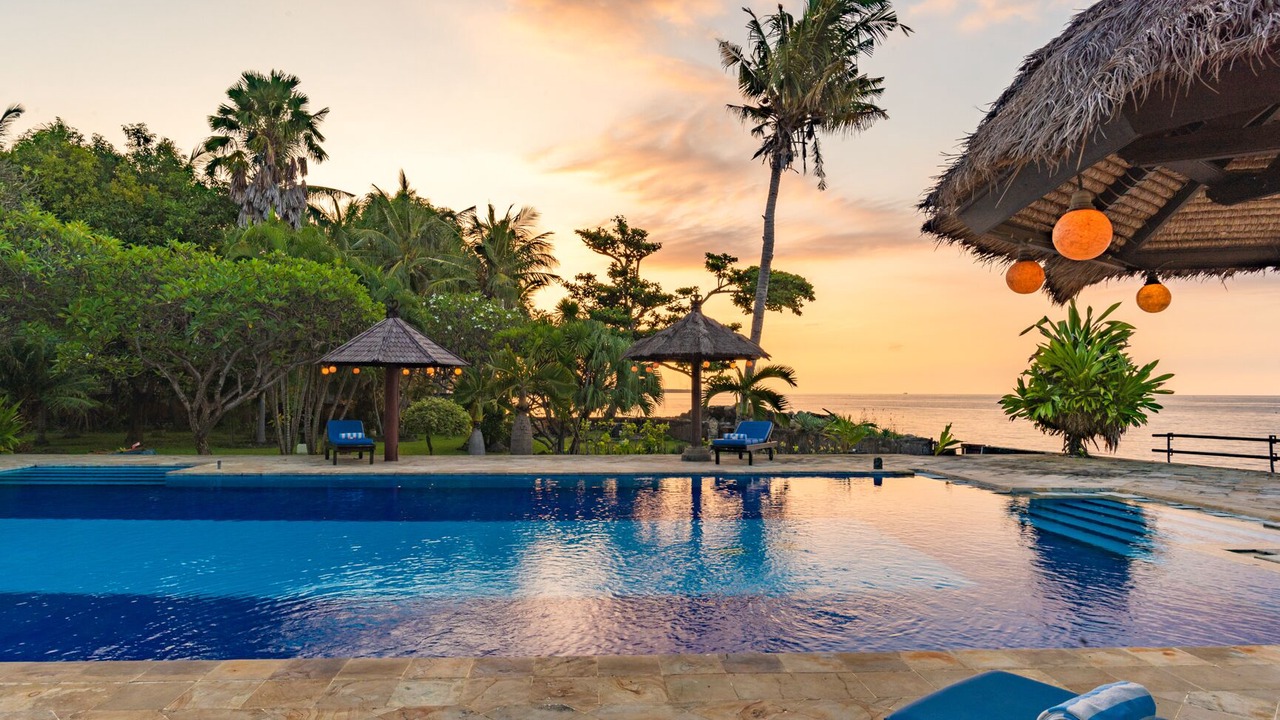 Photo of Others in Bukti