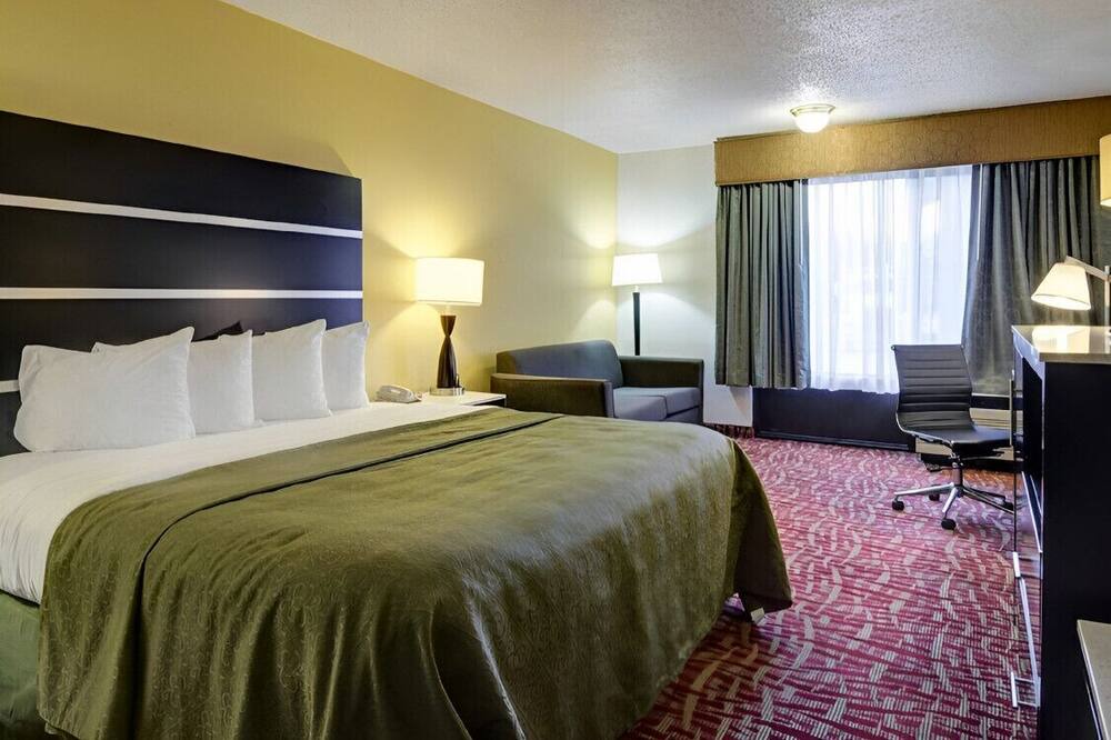Photo of Bedroom in Fort Smith
