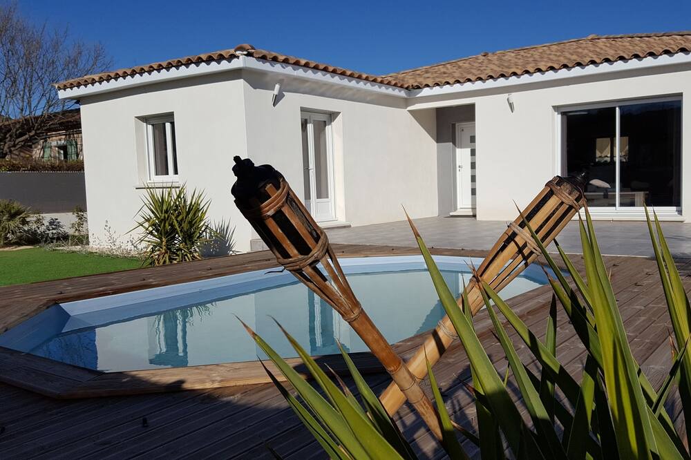Photo of Outdoor in Rousson