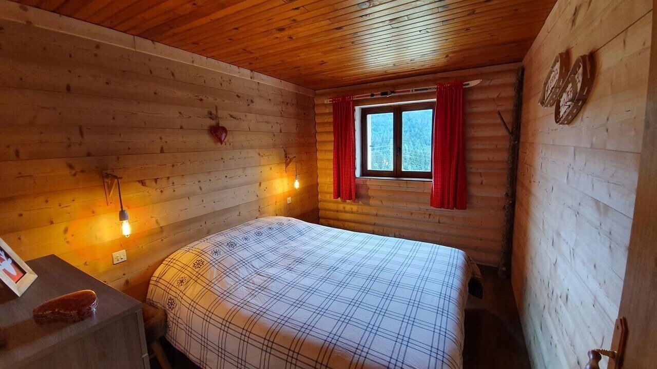 Photo of Others in Mesnil Sous Les Cotes