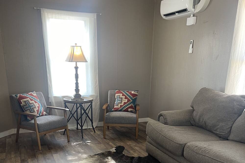 Photo of Livingroom in Fort Sumner