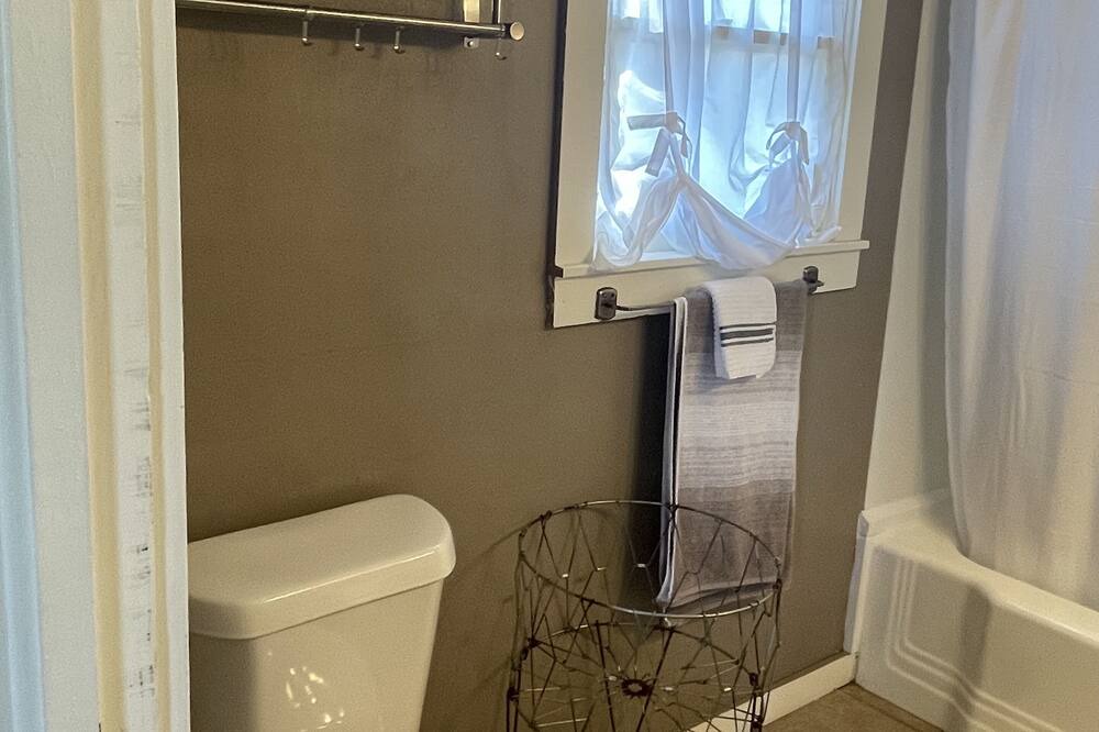 Photo of Bathroom in Fort Sumner