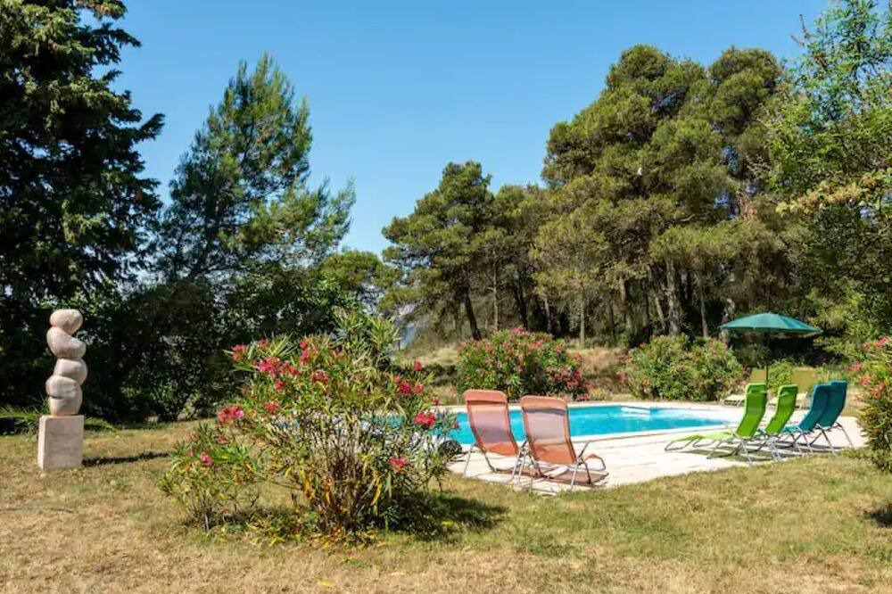 Photo of Outdoor in Trebes