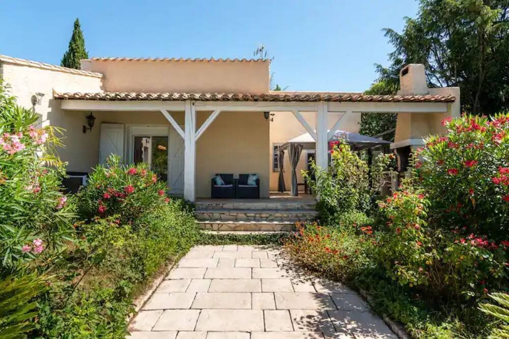 Photo of Outdoor in Trebes