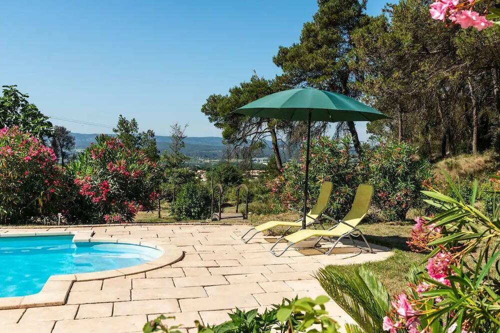 Photo of Outdoor in Trebes