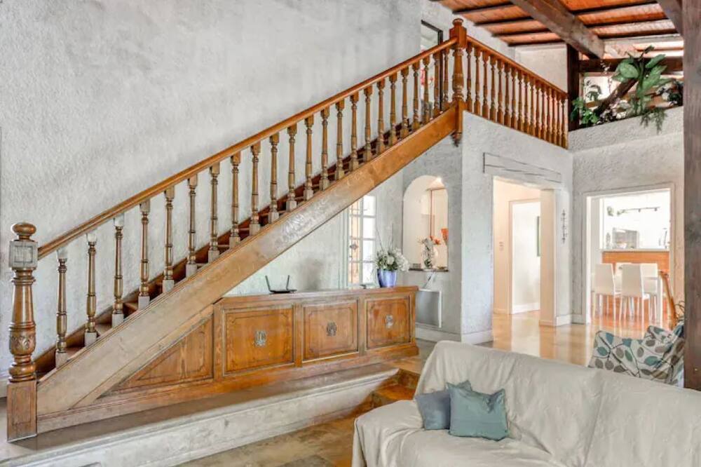 Photo of Livingroom in Trebes