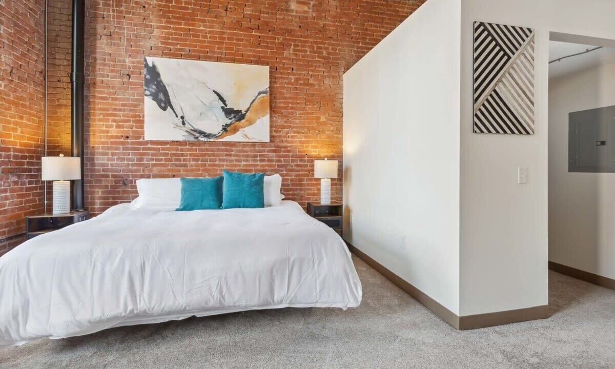 Photo of Others in Strip District