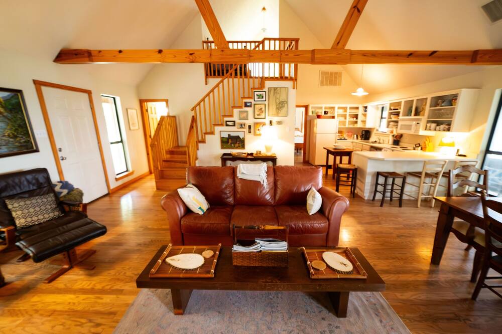 Photo of Livingroom in Morrilton