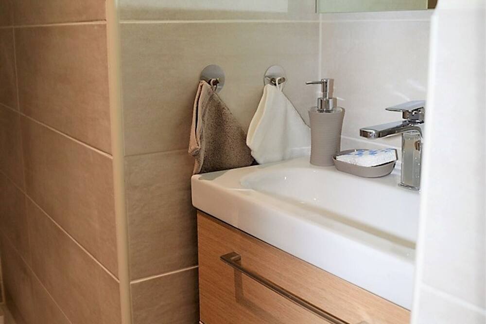 Photo of Bathroom in Saint-Avertin