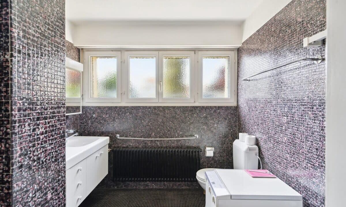 Photo of Bathroom in Horgen District