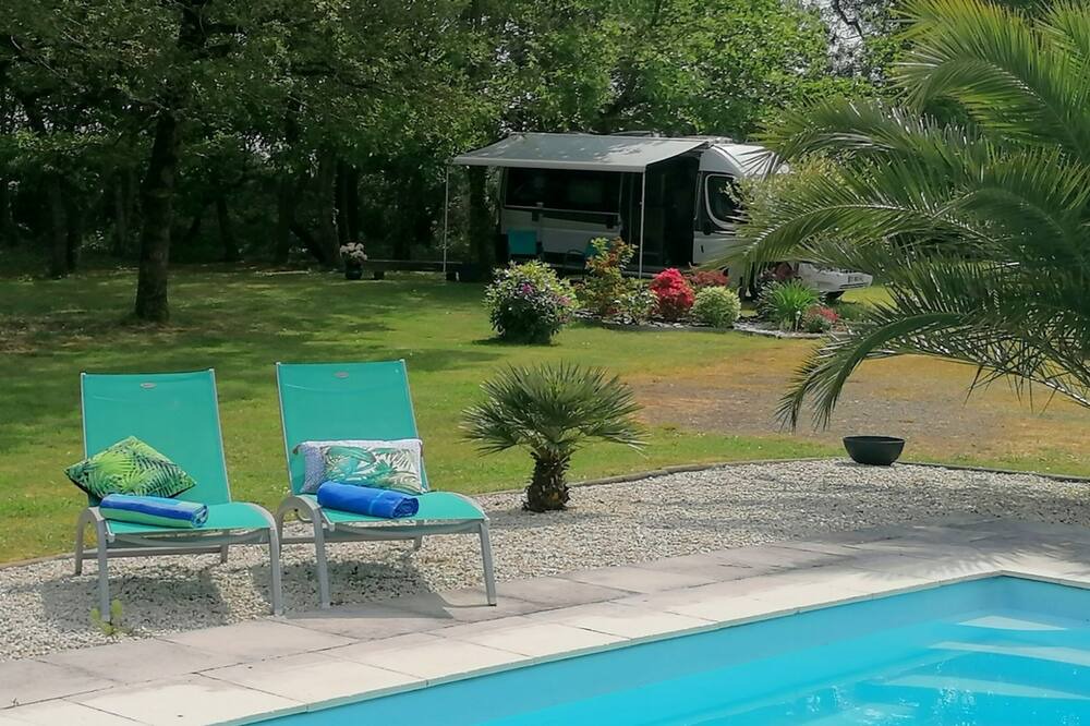 Photo of Outdoor in Chateauneuf