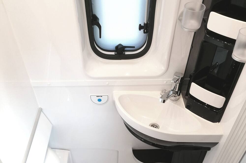 Photo of Bathroom in Chateauneuf