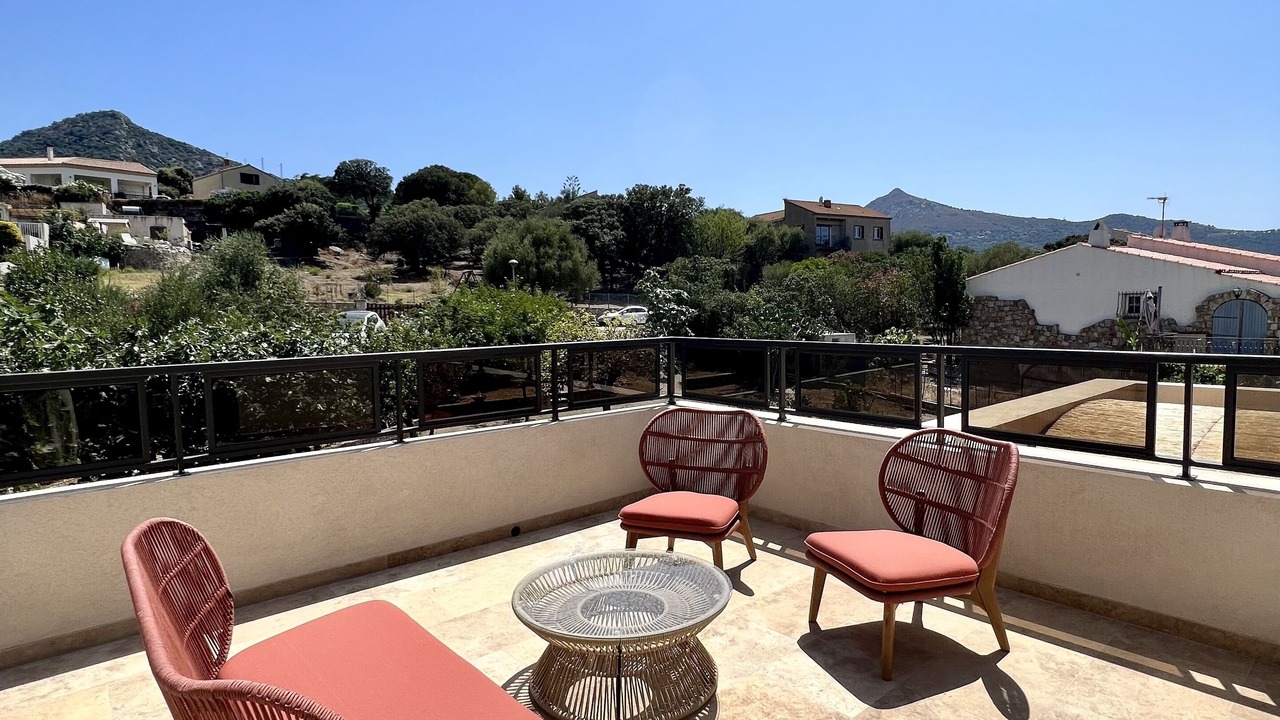 Photo of Patio Balcony in L'Ile-Rousse