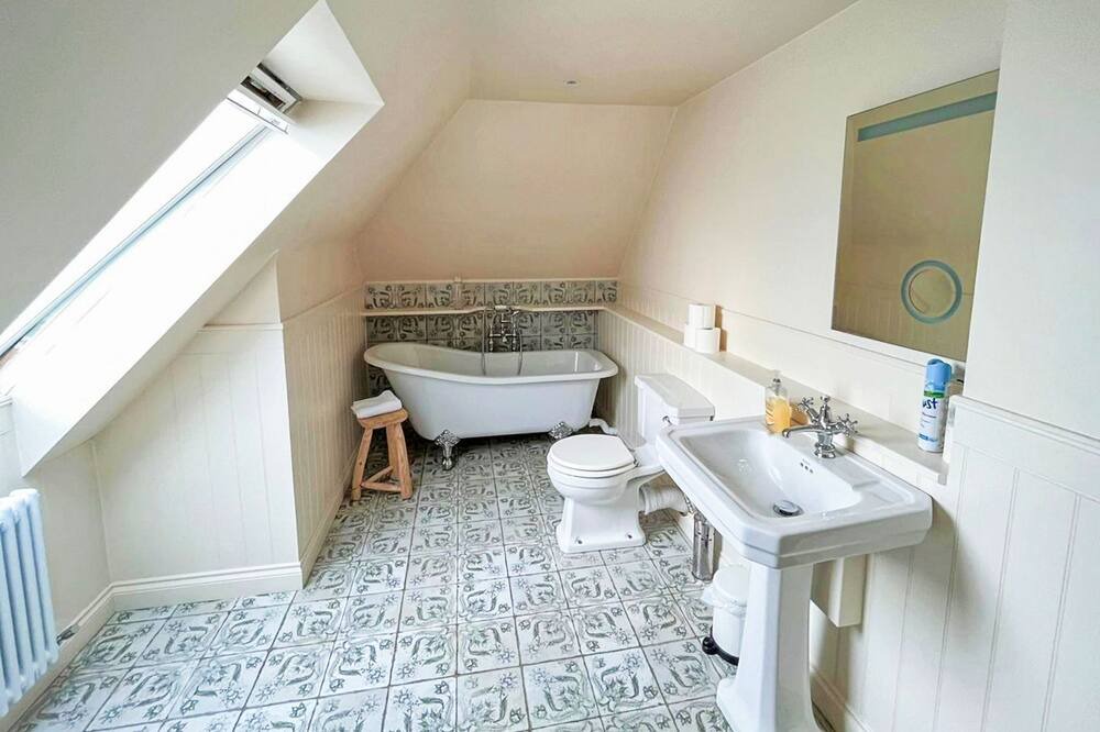 Photo of Bathroom in West Calder