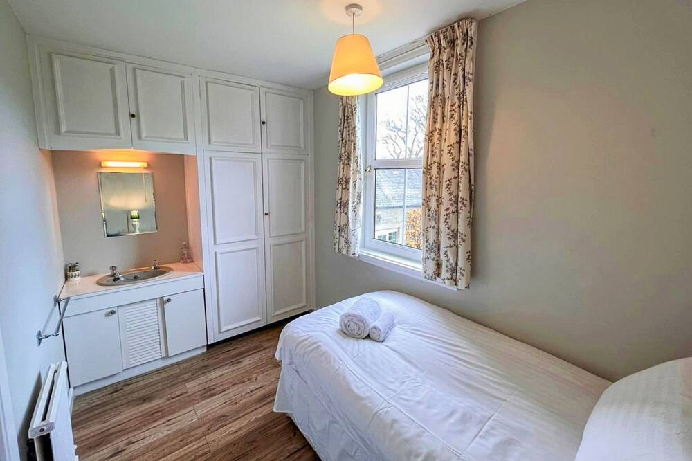 Photo of Bedroom in West Calder