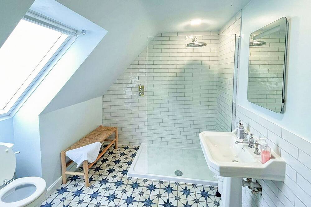 Photo of Bathroom in West Calder