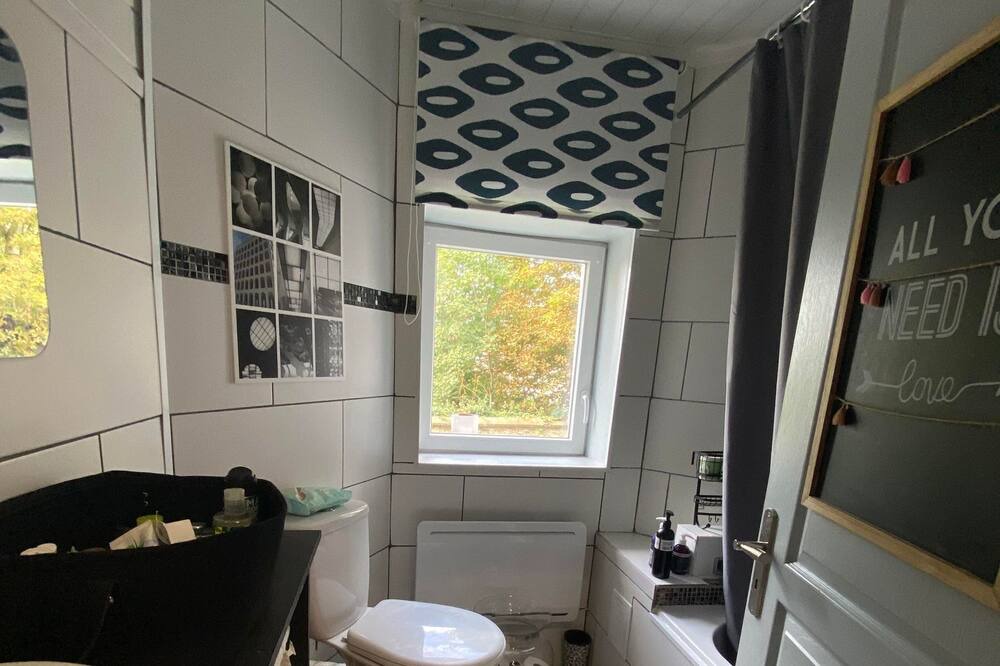 Photo of Bathroom in Dernier Sou