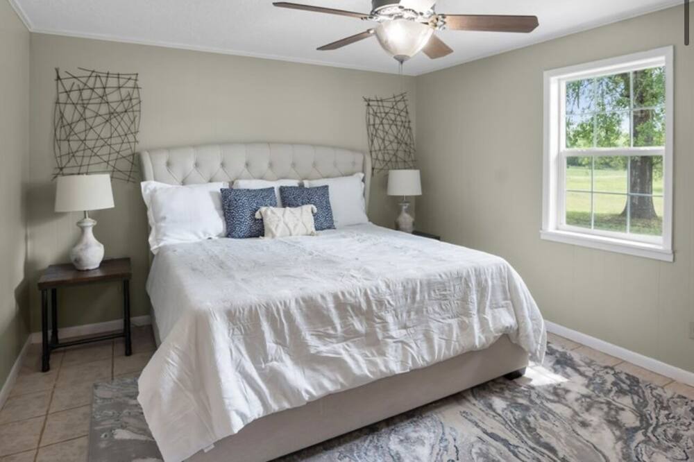 Photo of Bedroom in Woden