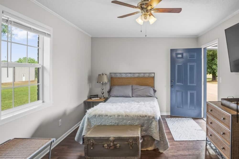Photo of Bedroom in Woden