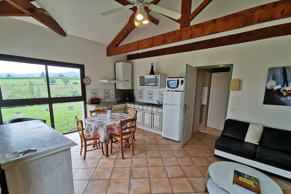 Photo of Others in Quinsonnas