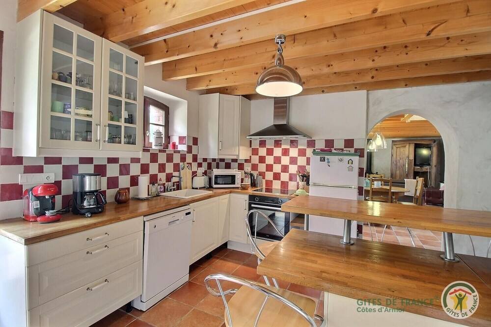 Photo of Kitchen in Plourhan