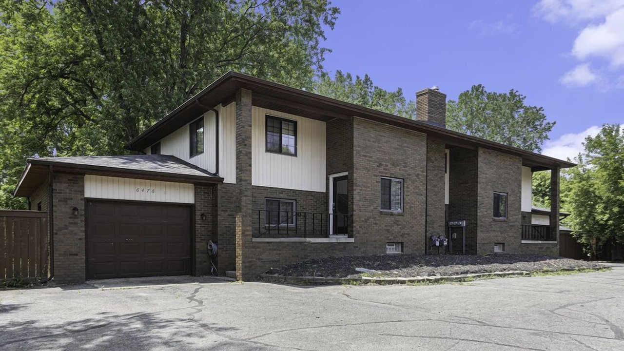 Photo of Outdoor in Forest Hills