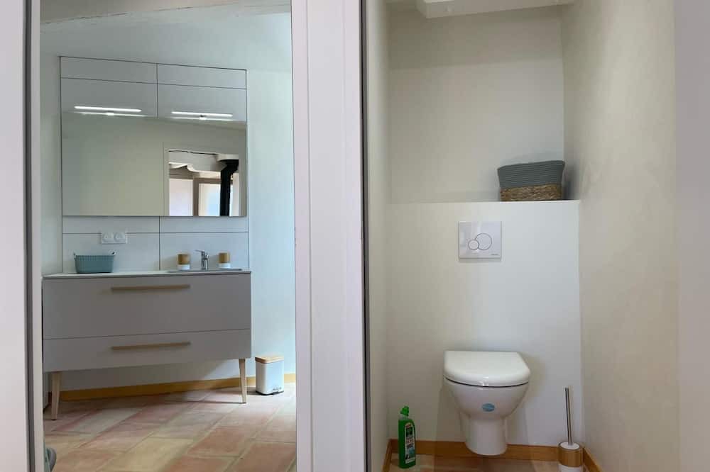 Photo of Bathroom in Orion