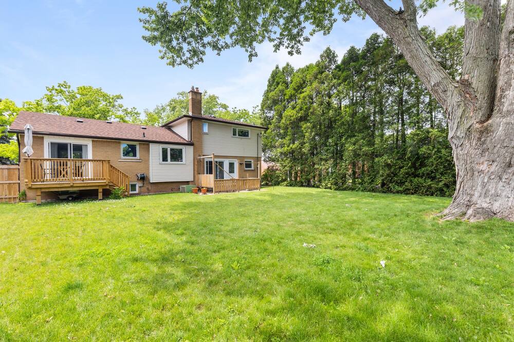Photo of Outdoor in Clarkson-Lorne Park
