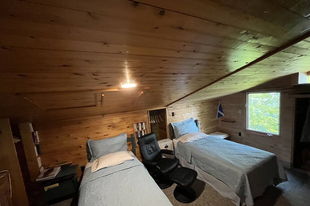 Photo of Bedroom in Highlands East