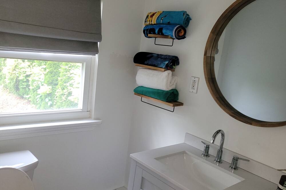 Photo of Bathroom in Montville