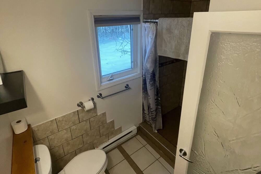 Photo of Bathroom in Sioux Lookout