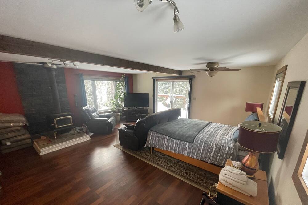 Photo of Bedroom in Sioux Lookout