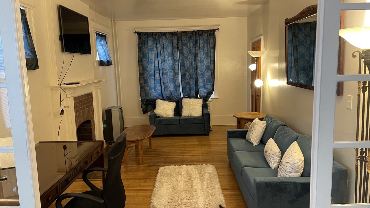 Photo of Livingroom in Trenton