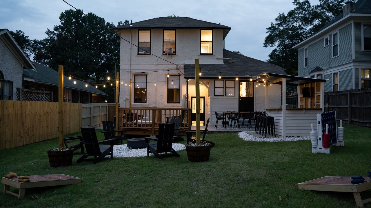 Photo of Outdoor in Central Gardens