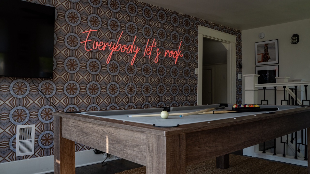 Photo of Bedroom in Central Gardens