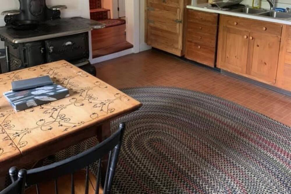 Photo of Kitchen in Freedom