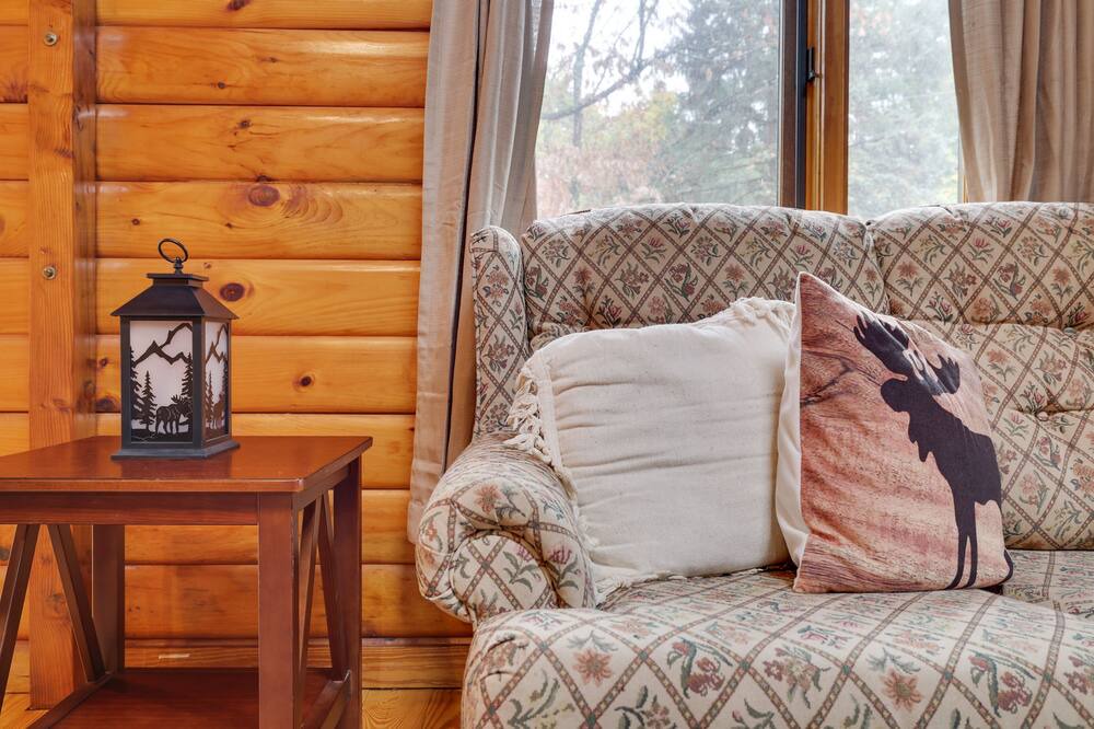 Photo of Livingroom in Mount Pocono