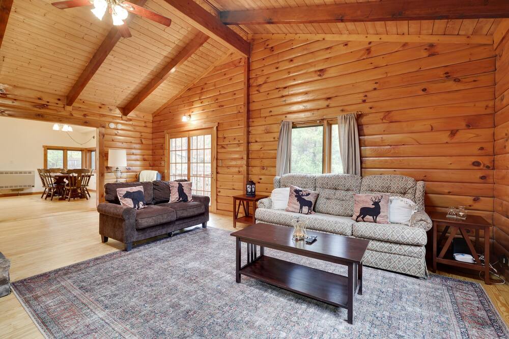 Photo of Livingroom in Mount Pocono