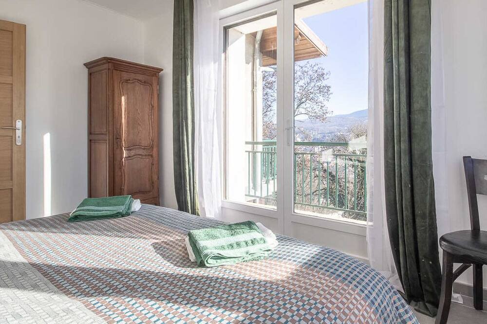 Photo of Bedroom in Tresserve