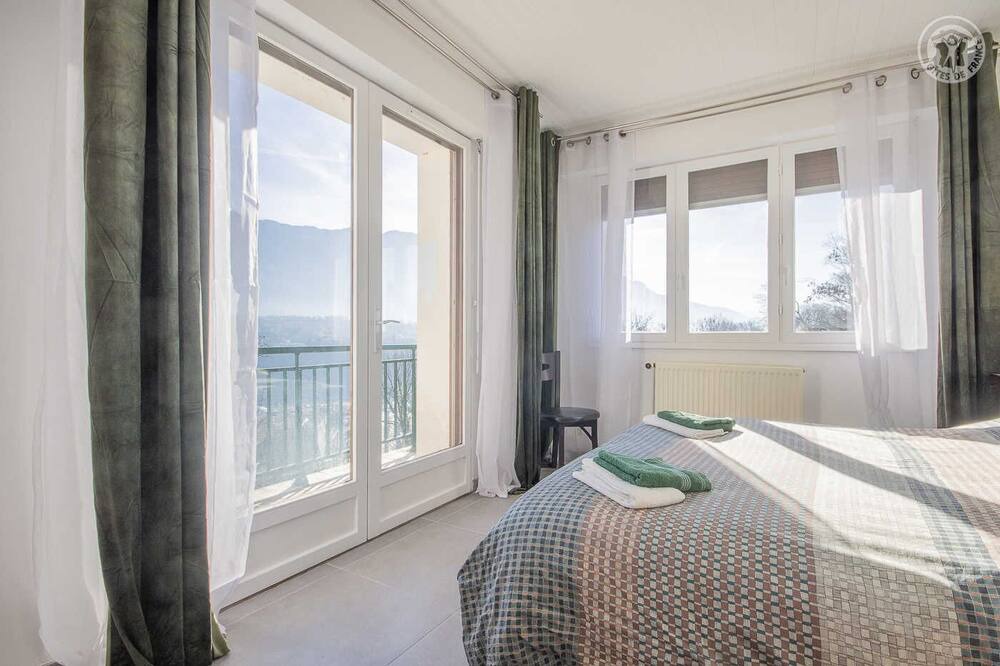 Photo of Bedroom in Tresserve