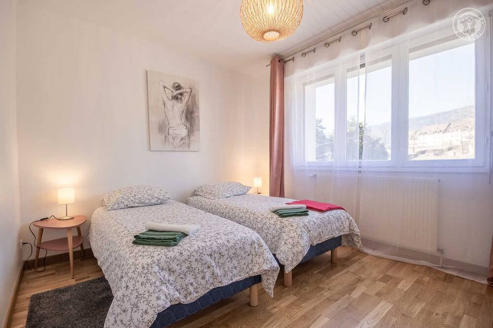 Photo of Bedroom in Tresserve