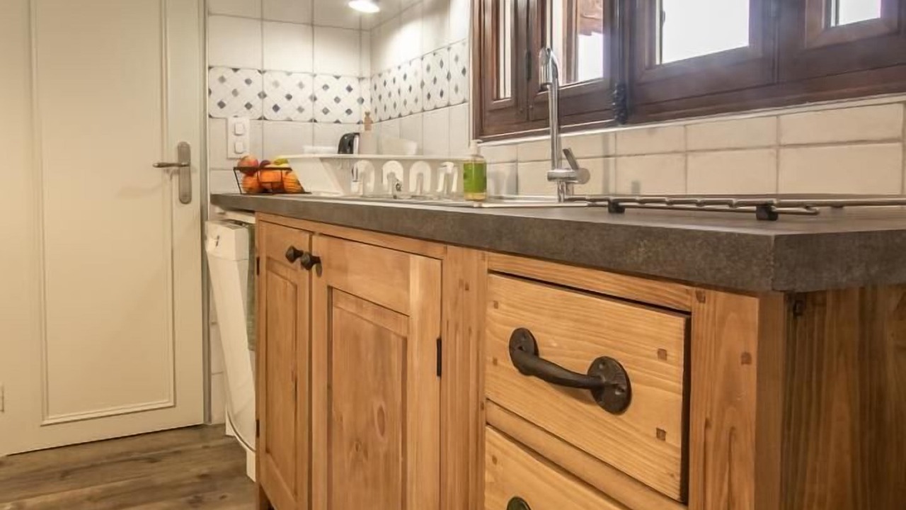 Photo of Others in Mercury